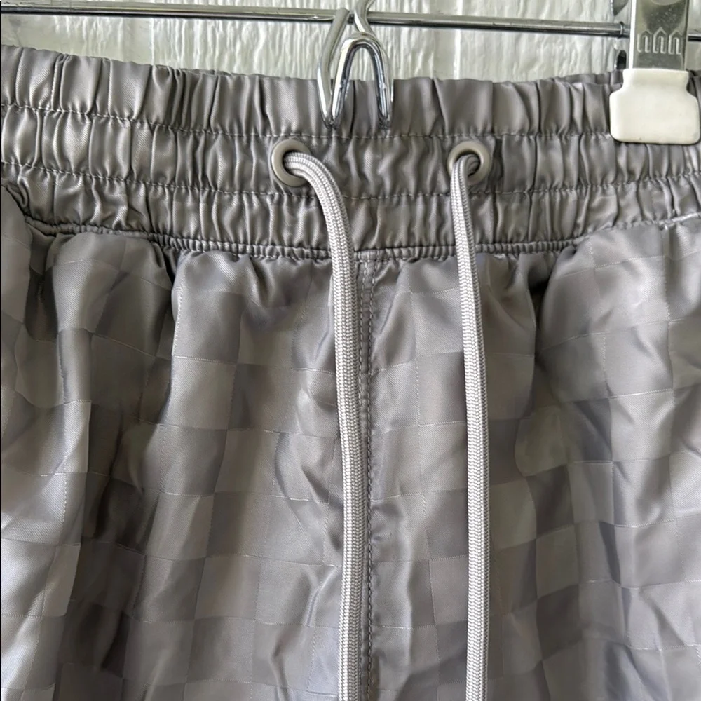 Abercrombie & Fitch Men's Gray Checkered Athletic Shorts sz XS - Picture 2 of 6